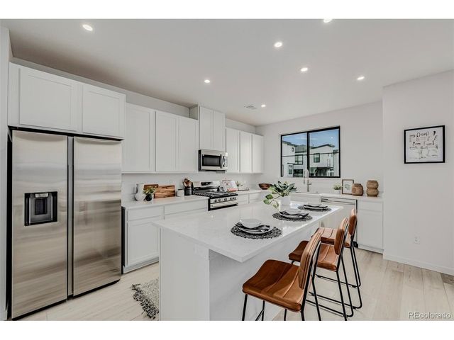 2078 S Holly St 3, Denver, CO 80222