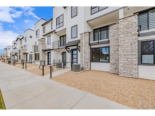2078 S Holly St 3, Denver, CO 80222