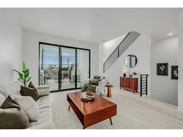 2078 S Holly St 3, Denver, CO 80222