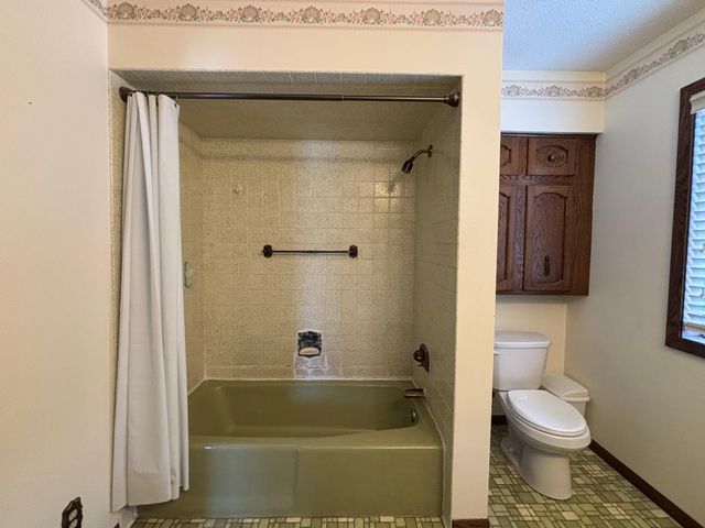 106 4th Street N, Hoffman, MN 56339