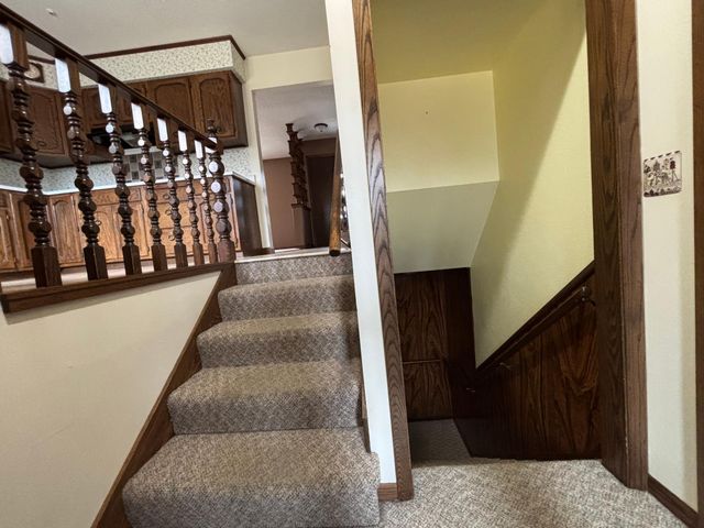 106 4th Street N, Hoffman, MN 56339