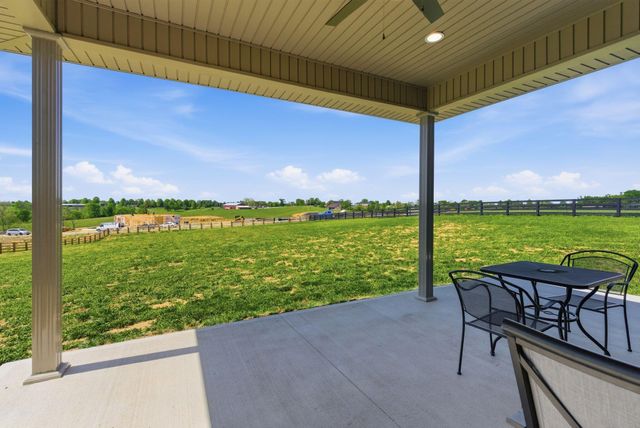 202 Carhartt Drive, Richmond, KY 40475