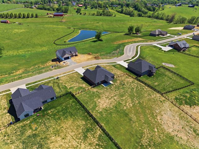 202 Carhartt Drive, Richmond, KY 40475
