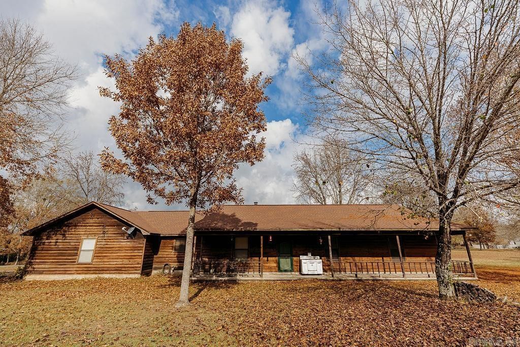 17 Oak Creek, Conway, AR 72032