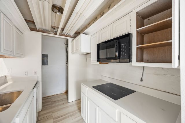 438 Arborview Drive, Garland, TX 75043