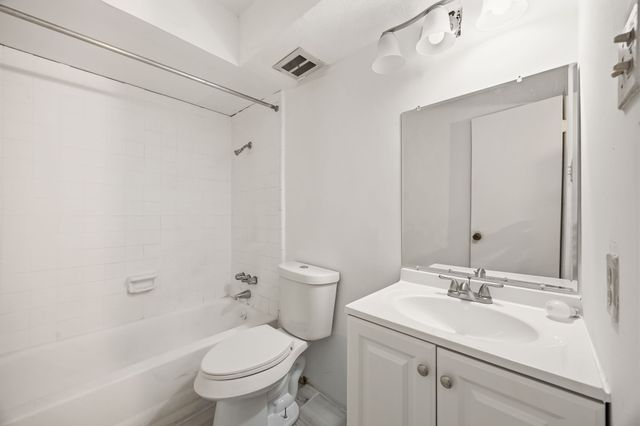 438 Arborview Drive, Garland, TX 75043