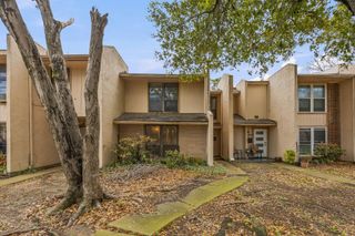 438 Arborview Drive, Garland, TX 75043