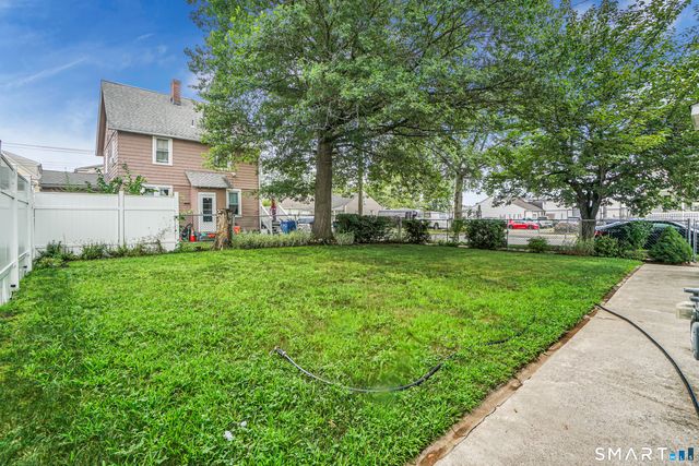 90 Marlboro Street, Hamden, CT 06517