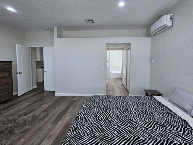 69911 Willow Lane, Cathedral City, CA 92234
