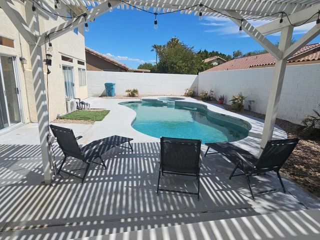 69911 Willow Lane, Cathedral City, CA 92234