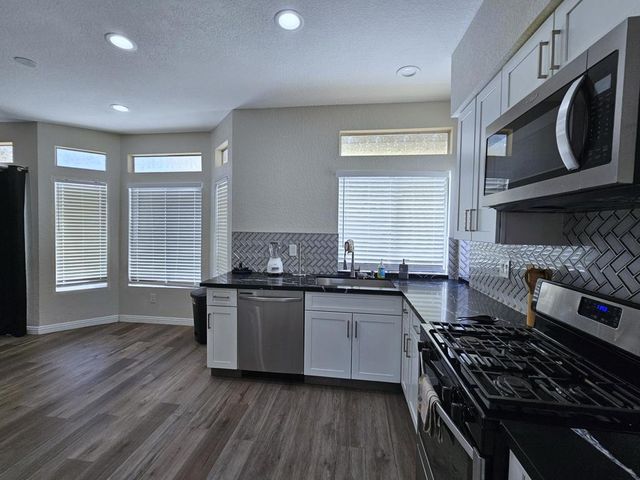 69911 Willow Lane, Cathedral City, CA 92234