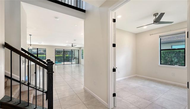 5721 SWEET LEAF WAY, Sarasota, FL 34238