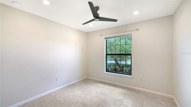 5721 SWEET LEAF WAY, Sarasota, FL 34238