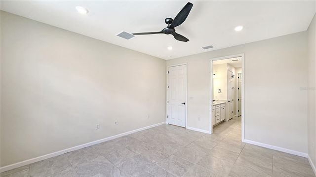 5721 SWEET LEAF WAY, Sarasota, FL 34238