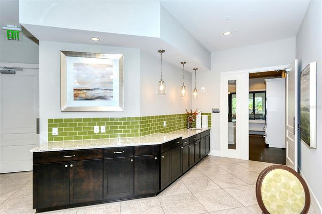 5721 SWEET LEAF WAY, Sarasota, FL 34238
