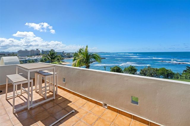 Villas de COSTA DORADA H3, Dorado, PR 00646