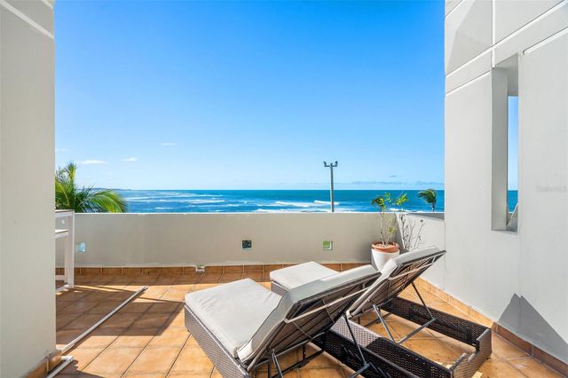 Villas de COSTA DORADA H3, Dorado, PR 00646