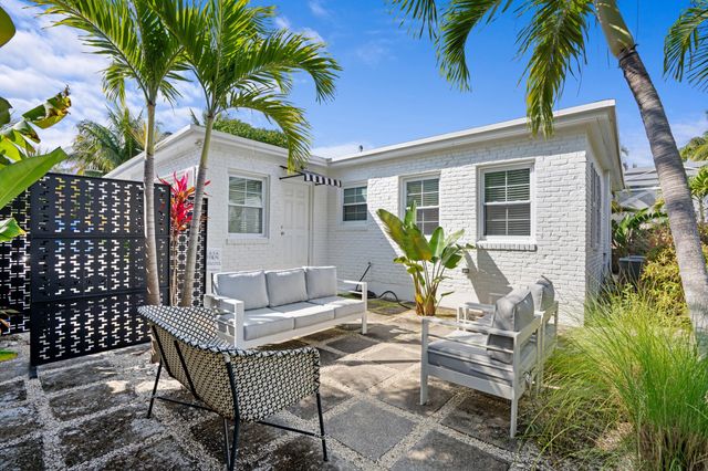 143 Greymon Drive, West Palm Beach, FL 33405