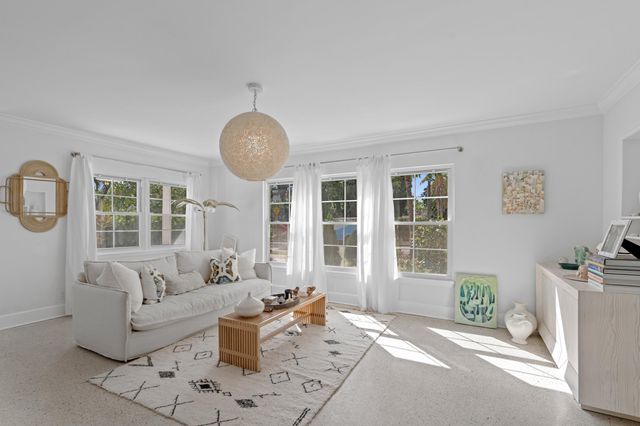 143 Greymon Drive, West Palm Beach, FL 33405