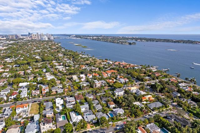 143 Greymon Drive, West Palm Beach, FL 33405