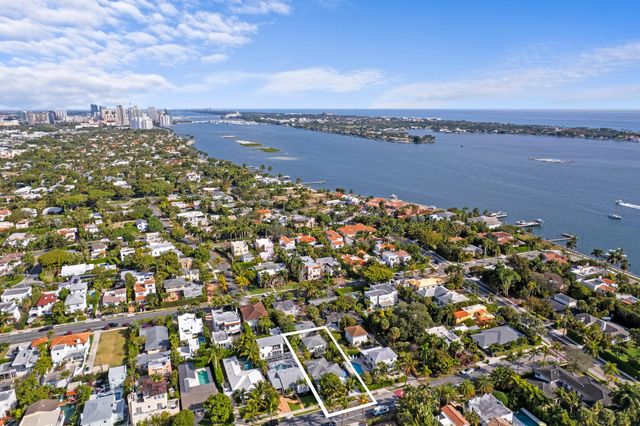 143 Greymon Drive, West Palm Beach, FL 33405