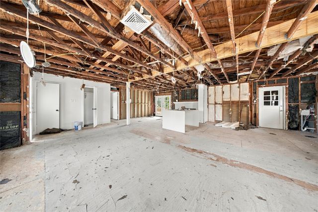 3660 Warick Drive, Dallas, TX 75229
