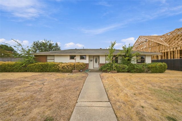 3660 Warick Drive, Dallas, TX 75229