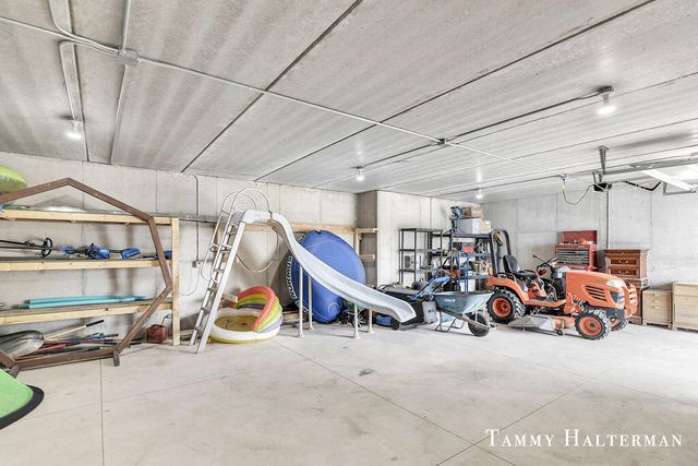 6129 W Bay Court, Hudsonville, MI 49426