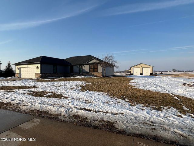 420 E 4th Street, Genoa, OH 43430