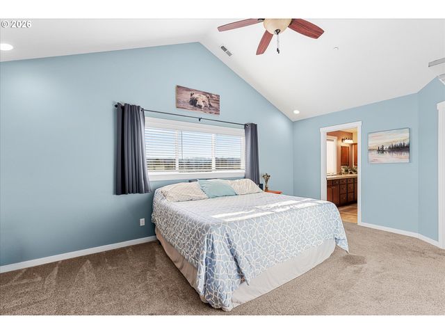 6625 LARISSA Ln, Gladstone, OR 97027