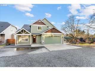 6625 LARISSA Ln, Gladstone, OR 97027
