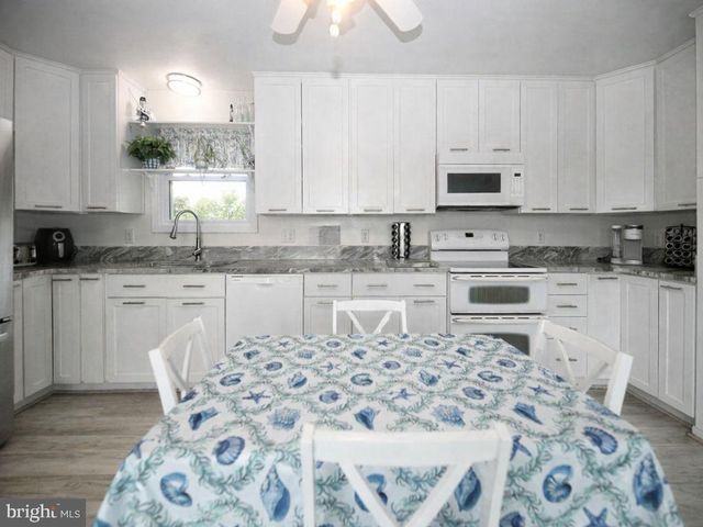 38819 MORRIS POINT RD, Abell, MD 20606