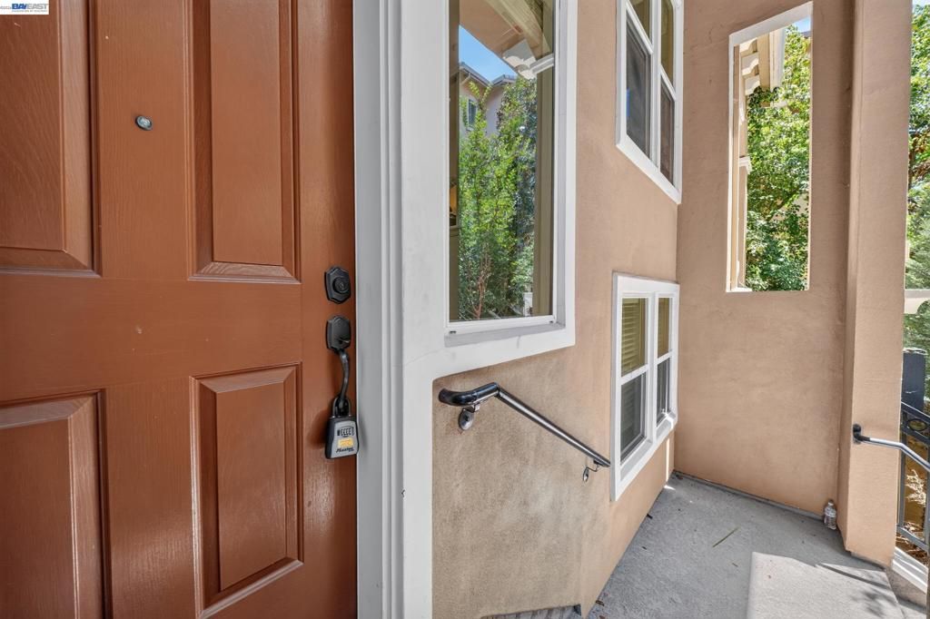 Image 6 of property listing at 1656 Lee Way, Milpitas, CA 95035