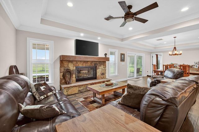 13227 SE 56th Circle, Okeechobee, FL 34974