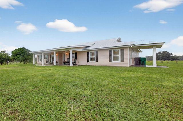 13227 SE 56th Circle, Okeechobee, FL 34974