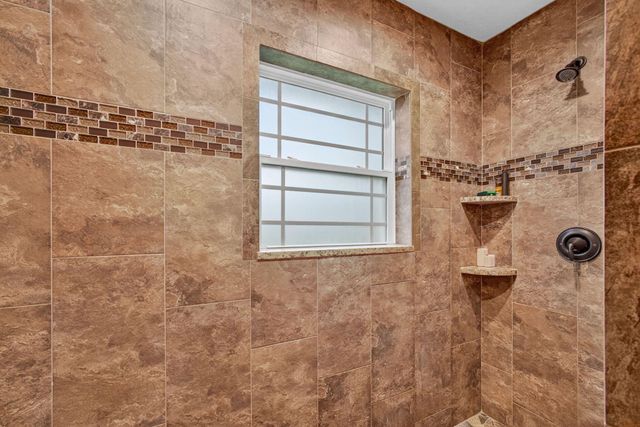 13227 SE 56th Circle, Okeechobee, FL 34974