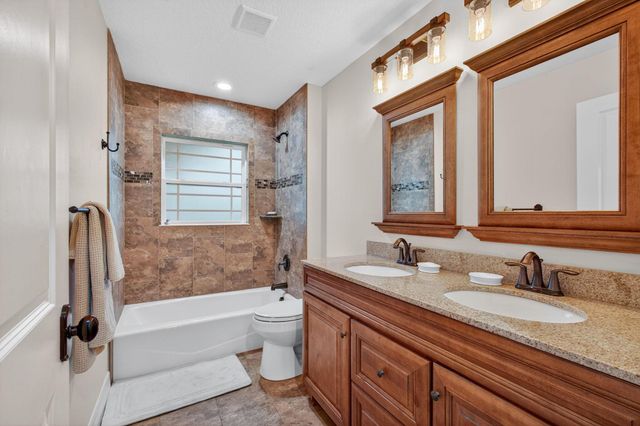 13227 SE 56th Circle, Okeechobee, FL 34974