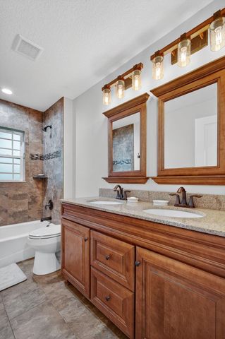 13227 SE 56th Circle, Okeechobee, FL 34974