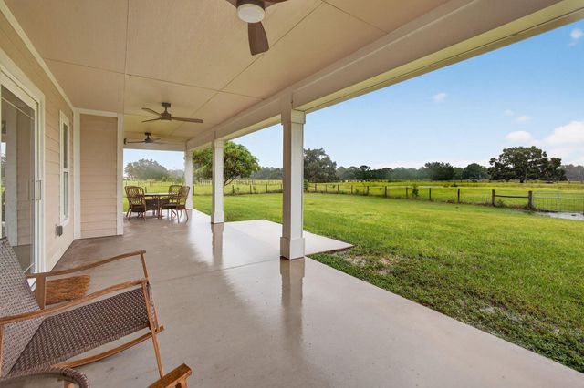 13227 SE 56th Circle, Okeechobee, FL 34974