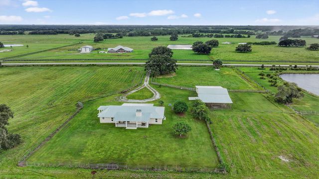 13227 SE 56th Circle, Okeechobee, FL 34974