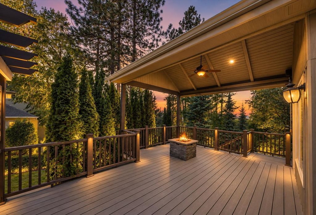 1414 E Blackwood Ln, Spokane, WA 99223 photo 3