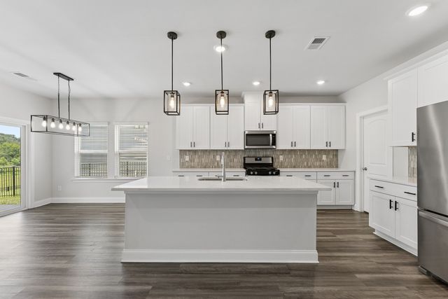 4030 Arrowleaf Ln, Antioch, TN 37013
