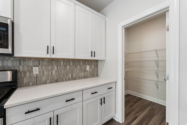 4030 Arrowleaf Ln, Antioch, TN 37013