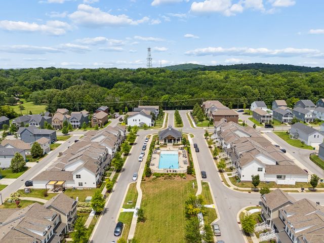 4030 Arrowleaf Ln, Antioch, TN 37013