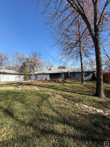7830 SE Ratner RD, Berryton, KS 66409