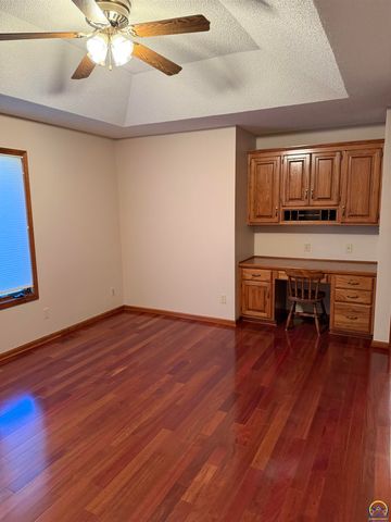 7830 SE Ratner RD, Berryton, KS 66409