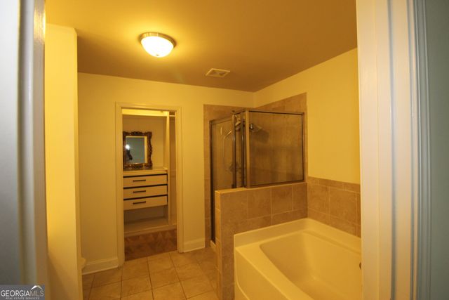 726 Garbrooke Drive, Lawrenceville, GA 30046