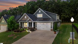 500 Briar Oaks Lane, Simpsonville, SC 29681