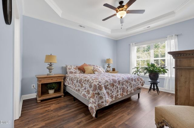 18 Heathgreen Drive, Clayton, NC 27527