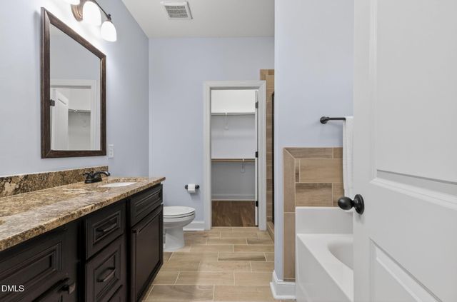 18 Heathgreen Drive, Clayton, NC 27527